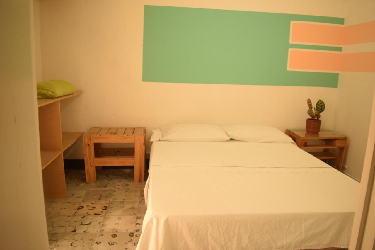 Hostal Rich Medellin Luaran gambar