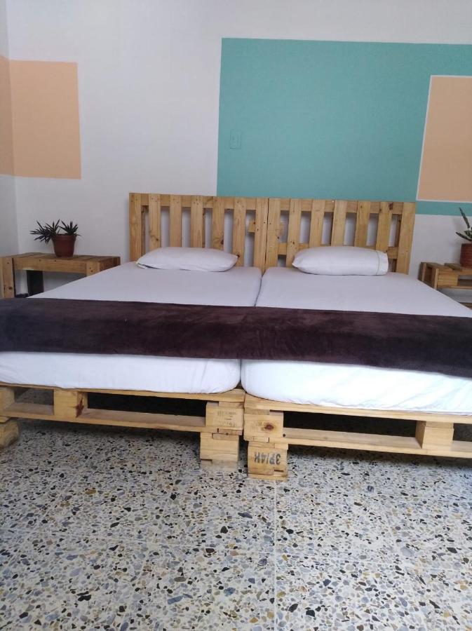 Hostal Rich Medellin Luaran gambar