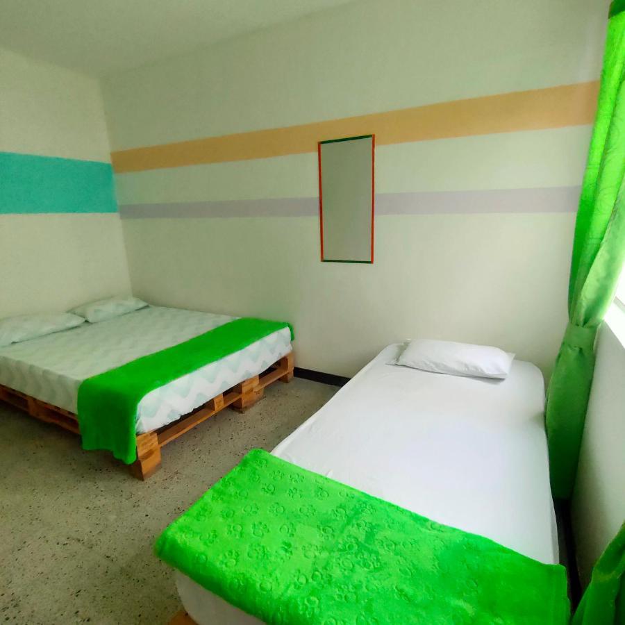 Hostal Rich Medellin Luaran gambar