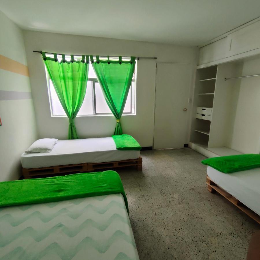 Hostal Rich Medellin Luaran gambar