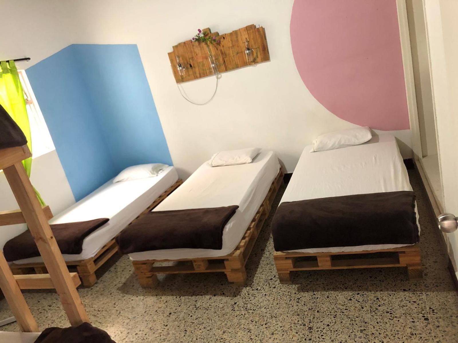 Hostal Rich Medellin Luaran gambar