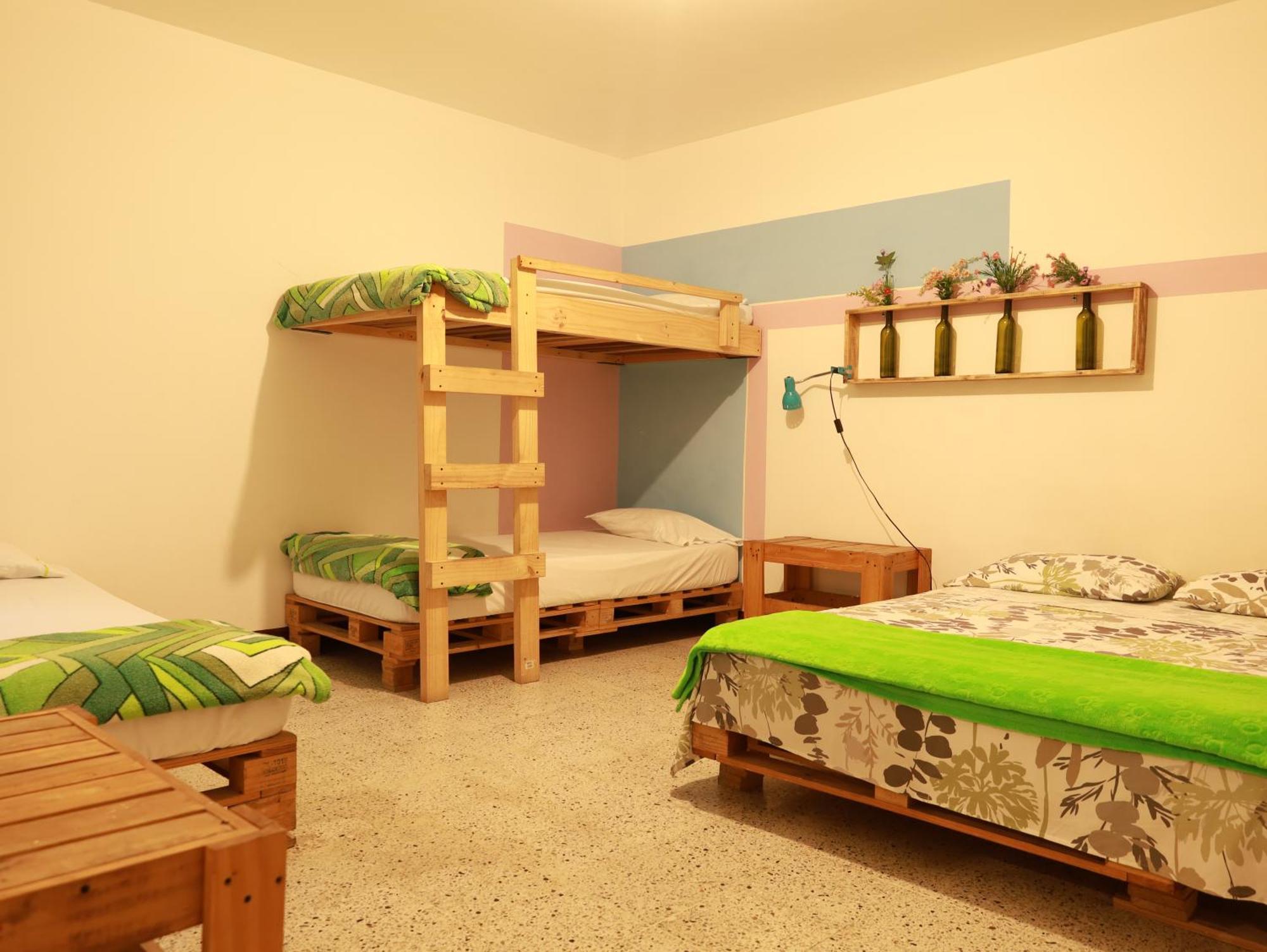 Hostal Rich Medellin Luaran gambar