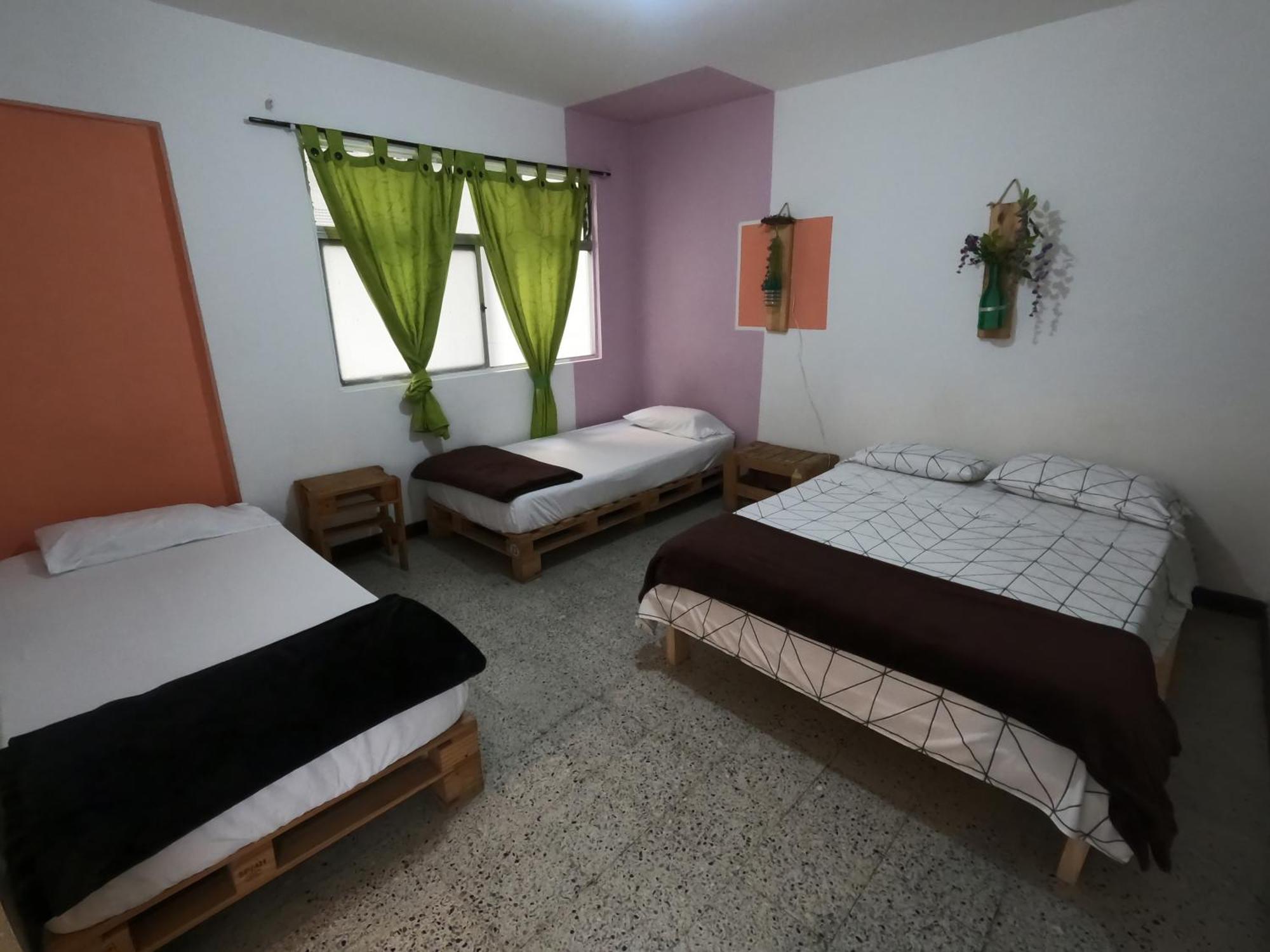 Hostal Rich Medellin Luaran gambar