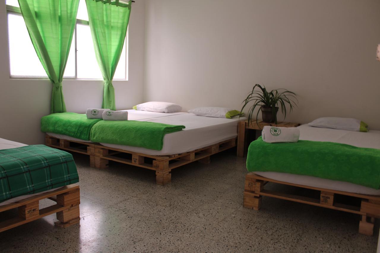Hostal Rich Medellin Luaran gambar