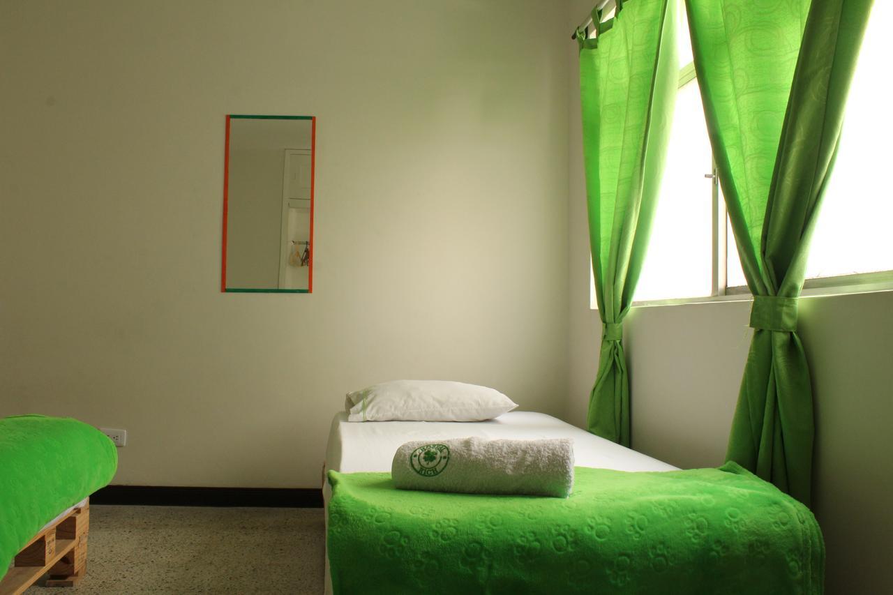 Hostal Rich Medellin Luaran gambar