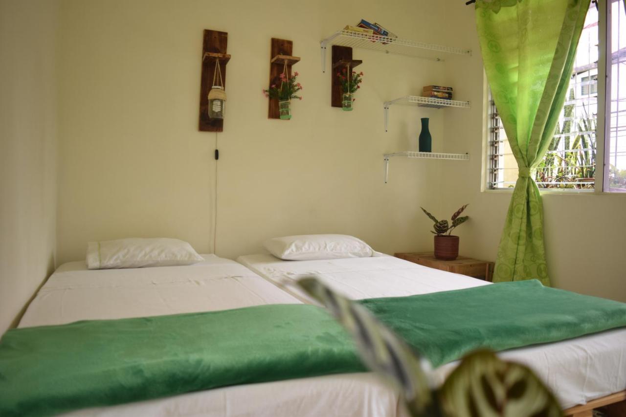 Hostal Rich Medellin Luaran gambar